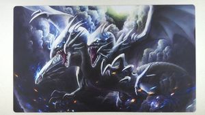 Hoge kwaliteit Yugioh Blue-Eyes White Dragon Playmat TCG Mat Stuur het kaartstuk om de tas te ontvangen. Game Pad Pad Customization.