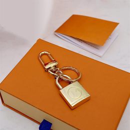 porte-clés astronaute design de marque de haute qualité accessoires design porte-clés alliage métal voiture porte-clés cadeau box233i