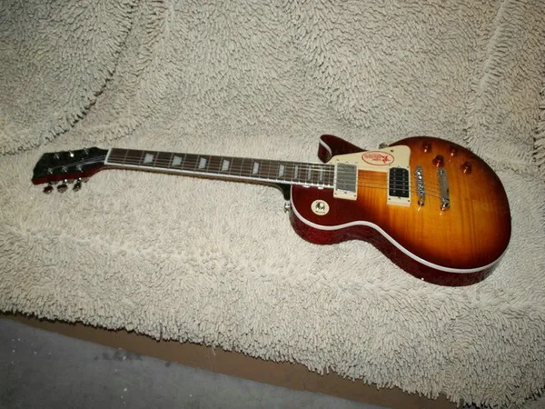 1959 Flame Maple Top Desert Sunburst Guitar Guitar Pustom Shop Star Pickguard Rosewood Forfard