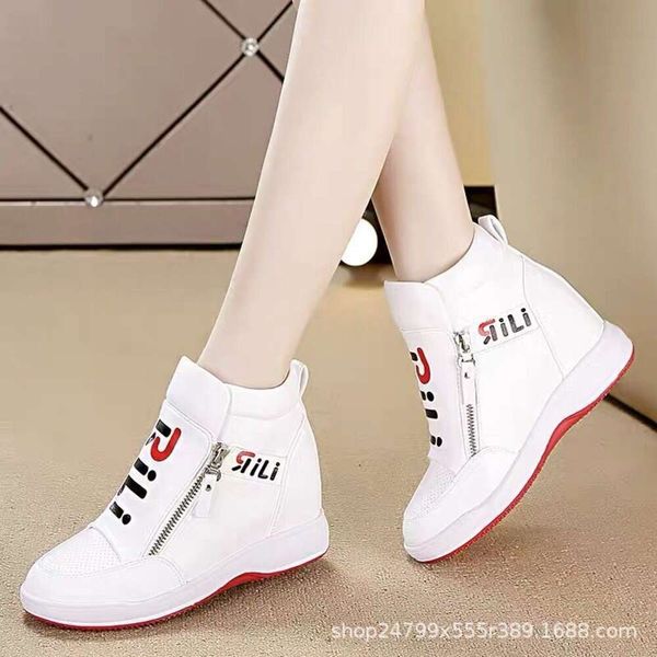Chaussures pour femmes de grande taille 2024 automne/hiver nouvelle version coréenne décontractée chaussures polyvalentes à fermeture éclair pour femmes chaussures de sport de voyage de 7 cm tendance