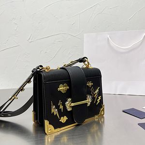 Hoge zin kwaliteit orgel tas p trend retro kleine tas vrouwelijke 2022 nieuwe doos tassen mode draagbare enkele schouder messenger mobiele telefoon