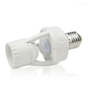 Haute sensibilité PIR capteur de mouvement du corps humain 60W lampe à LED avec interrupteur de commande douille d'ampoule adaptée aux ampoules à vis E27
