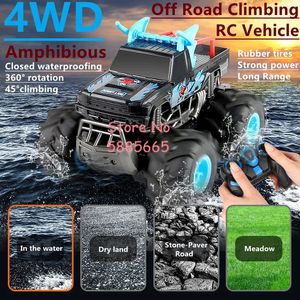Hoge snelheid off-road klimmen RC automodel 4WD Water Land Racing 360 ° draaien All Terrain Waterdichte afstandsbediening Jongen cadeau 231229