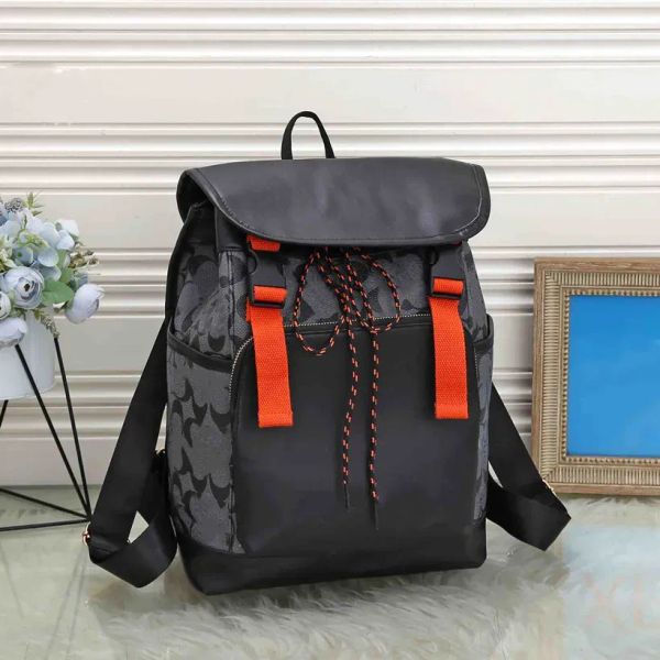 High Sports Designer Men Backpack League Vintage Leather School Sac Sac extérieur masculin Bags d'ordinateur portable étudiant de grande capacité