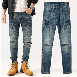 Pantalon en jean lavé en bleu de la rue Haute