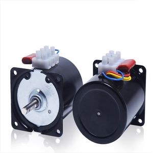 Couple élevé 100 kg 28W AC 220V Motteur synchrone à aimant permanent 68KTYZ CW / CCW Motor de vitesse lente enfichable 2,5 à 110 tr / min