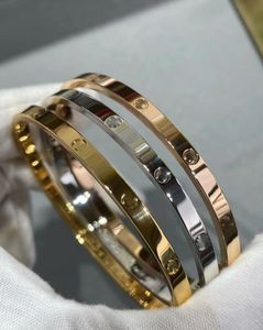 High V Gold LOVE Thin Gold Femmes Sans Diamant Top V-Gold Sier Bracelet Style Ouvert Bijoux De Mariage pour Cadeau avec Boîte Version Avancée