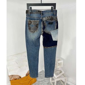 Jeans pour hommes, Version haute, étiquette en métal, pantalon en Denim, de styliste, broderie, mode, couture de fleurs de cajou, pantalon à jambe droite