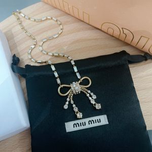 Hoge versie MUI kwastje strikketting damesmode all-match diamanten ketting socialite choker sleutelbeenketting