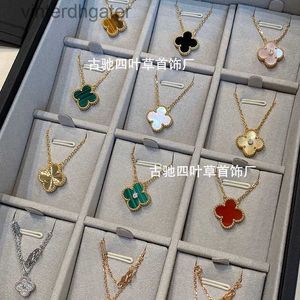 Hoge versie Origineel 1to1 merk ketting Vancefe hoge versie vgold klaver ketting 18k roségouden cnc gegraveerd met rode agaatontwerper hoogwaardige choker neckla