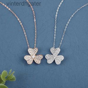 Hoge versie origineel 1to1 merk ketting S925 puur zilver eenvoudige volledige diamant drie bloembladen bloem ketting licht luxe zoete ontwerper hoge kwaliteit choker ketting