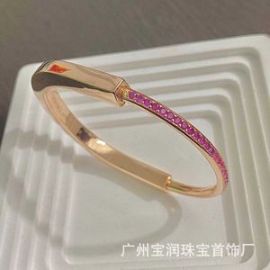 Hoge versie Tiffayss Nieuwe Lock -serie Rose Gold Pink Diamond Bracelet Fashion Simple
