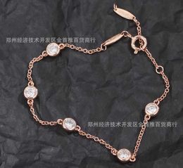 Version haute Tiffayss Super Sparkling Five Diamond Heart en forme de rose Bracelet Small and Simple Gift to Best Friends Zhk9