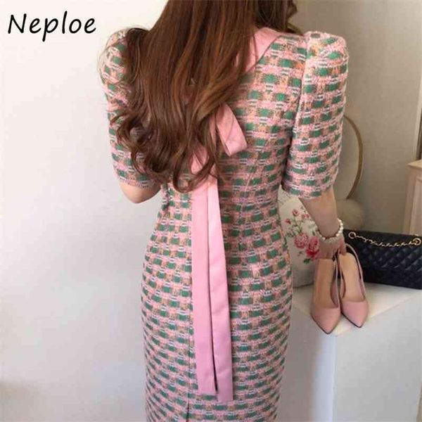 Taille haute Hip Print Robe Femmes O Cou Pull à manches longues Slim Robes Back Lace Up Bow Design Robe drapée Printemps 210422