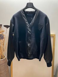 Chaqueta para hombre de marca de gama alta Diseño de costura de moda Tamaño de EE. UU. Chaqueta de punto negra con un solo pecho Chaqueta de diseñador de lujo de alta calidad