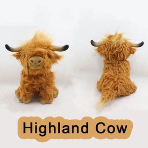 Juguete de peluche de muñeca de vaca Highland escocesa de simulación de vaca de las Tierras Altas