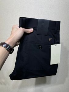 Pantalon de gentleman décontracté d'affaires de haute qualité confortable matériau élastique respirant marque de luxe printemps et été nouveau style pantalon de designer pour hommes