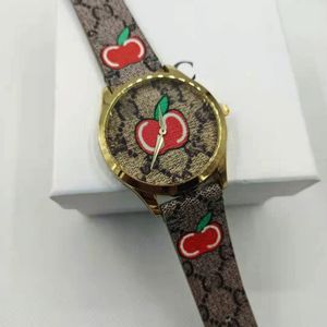 Hight Quality Brand Quartz Watches G Ladies Fashion Designer Small Dial Casual Watch Leather Riem polshorloge voor vrouwen Animal Bee Snake Tiger Doraemon Cherry 341