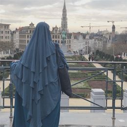 Hijabs Abayas pour femmes musulmanes Plain Treble Khimar Bandeau Écharpe Prière Vêtements Bandeau Dubaï Arabie Saoudite Indonésie 230512
