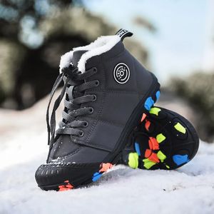 Chaussures de randonnée Enfants chaussures de randonnée antidérapant garçons hiver baskets chaud Plus fourrure bottes adolescents Sport Trekking chaussure pour filles bottes hautes 231011