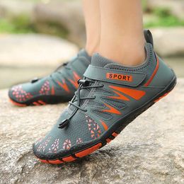 Wandelschoenen Mannen Aqua Schoenen Barefoot Vijf Vingers Water Zwemmen Schoenen Vrouw Ademend Wandelen Waden Schoenen Strand Outdoor Upstream Sneakers HKD230706