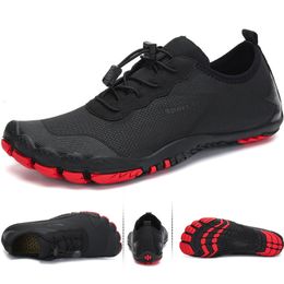 Chaussures de randonnée Hommes Aqua chaussures pieds nus chaussures de natation femmes chaussures en amont respirant randonnée chaussures de Sport séchage rapide rivière eau de mer baskets 230915