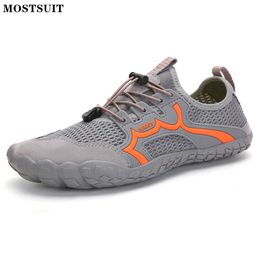 Chaussures De Randonnée Hommes Chaussures D'eau Femmes Aqua Chaussures Bearfoot À Séchage Rapide En Plein Air Athlétique Chaussures De Sport Pour La Randonnée Kayak Bateau Surf Marche HKD230706