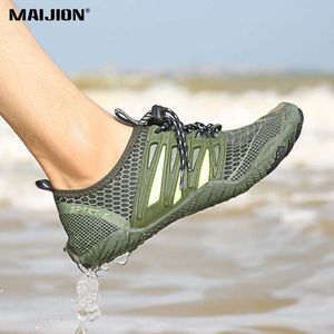Chaussures de randonnée pour hommes à séchage rapide, résistants à l'usure, pieds nus, chaussures de plage respirantes et antidérapantes, chaussures d'eau pour femmes, bord de mer, chaussures aquatiques en amont HKD230706