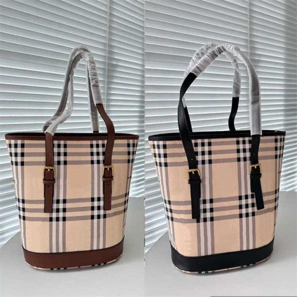 Hip Bube Classic Plaid Designer Bolso Battle Steed Designer Bag Vintage Checked Bucket Bag para mujer Bolso de mano de gran capacidad 231015
