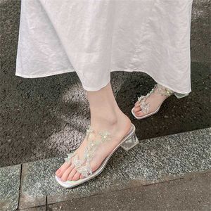 Hip Fashionable Rhinestone Dikke hakken sandalen voor dames zomer sandaal vrouwen mode T-vormig transparant kristal mesh high 240228