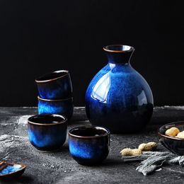HIP -KLASSEN KINGLANG Huishoudelijk Japanse Sake 5 -stks Set Blue Mini Ceramic Fles Decoration Murnishing Floem Accessories Hip Flask 221124