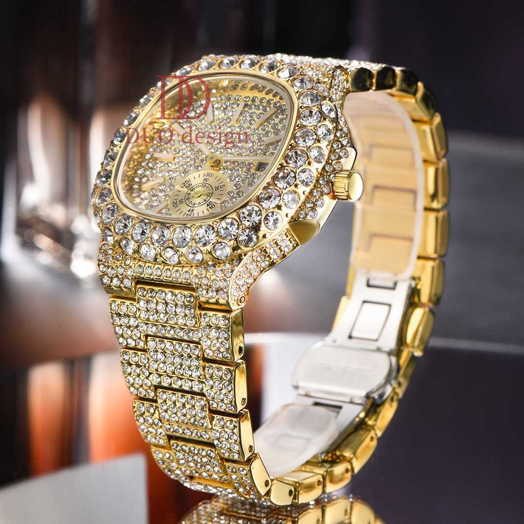 Hip Hop Baida Fashion Full Diamond Shiny Quartz Watches Glow Charm Iced Out Fine Jewelry Quartz Watch for Men
