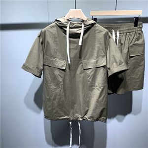 Hip Hop Clothes Tracksuit pour hommes Summer 2 pièces Set Vêtements de mode Men Streetwear Shorts Suit Mens Tenues Légères Breathe