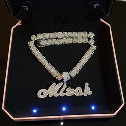 Hip Hop Custom Baguettes Nom Pendant Collier avec chaîne de corde gratuite Gol Silver Bling Zirconia Men Pendants bijoux