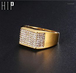 Hip Hop Gold Color de acero inoxidable Micro Pave Pave Iced Out Bling Square Rings para hombres Joyas Drop13721595