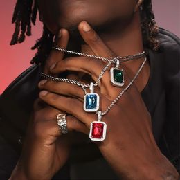 Hip Hop Iced Out Pendant Colliers for Men Luxury Luxury Shiny Colorful Zirconia en acier inoxydable Chaîne de corde sur le cou