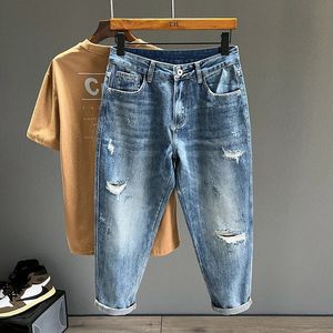 Hip Hop Jeans Hommes effilochés Slim Little Fiets Streetwear Blue Longue Longueur Denim Pantalon Male Male Fashion Retro Retro Cropped Pantalon 240424