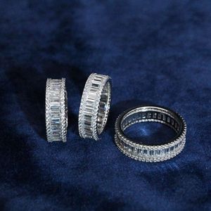 Hip Hop -sieraden 925 Sterling zilveren stokbrood Moissanite Diamond Iced Cubaanse ring voor mannenringen