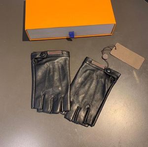 Hip Hop Lederen Korte Motorhandschoenen INS Fashion Soft Touch Vrouwen Handschoen Kerst Dag Cadeau voor Meisjes Merk Mittens5550861