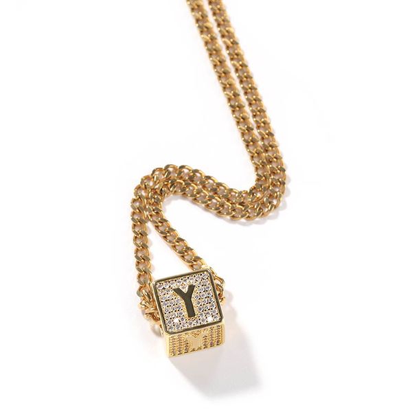 Hip Hop Nouveau 26 Lettre Anglaise Collier Pendentif Carré Avec Plaqué Or À La Mode Circulation Routière Lettre Colliers Accessoires De Mode