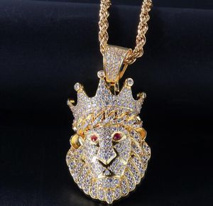 Hip hop nouvelle couronne tête de lion pendentif diamant d'eau couronne lion plaqué or hommes et femmes bijoux tendance