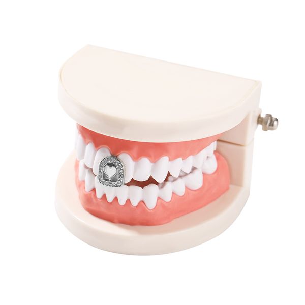 Hip Hop Rapero Dental Dientes Grillz Tirantes de oro diamante brillante ahueca hacia fuera el corazón amor un solo diente joyería de moda parrillas de dientes espectáculo al por mayor joyería de rendimiento 1933