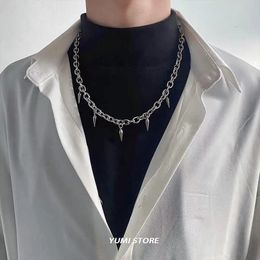 Collier de rivet hip hop pour homme femme en acier cône poule pull chaîne de cou joelrie punk mâle accessoires cool 240515