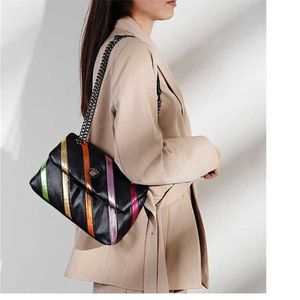 Hippe schoudertassen KurtG Designer Handtassen Rainbow Womens Tote Bag Contrast gesplitste ketting Een Crossbody Eagle Bird Head 240311