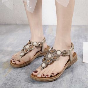 Hippe zomersandaal Dames Boheemse strass sandalen Comfortabele ronde kop Strandvakantie Platte schoenen 240228