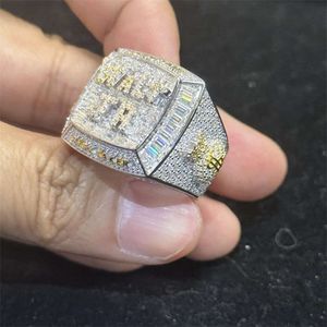 Hiphop bijoux Champion anneaux buste vers le bas pour hommes Rock glacé 925 argent Hip Hop Moissanite hommes bague de championnat