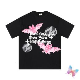 Hiphop Street Broken Broken Planet Tshirts Cotton Mousse Lettre imprimé Bat Round Tops Casual Overasize Men Femme Femme courte Sleeve 240408