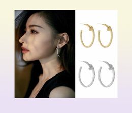 HIPHOP Women oorbellen Hyperbole Crystal Nail Hoop oorbellen voor vrouwen Rhinestone Rivet oorbellen Femme Brincos Fashion Show Jewelry5533345