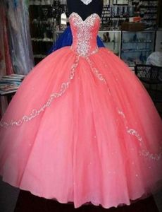 Geschiedenis Coral Quinceanera -jurken 2019 Nieuwe unieke goedkope quinceanera -jurken Ruches lagen tule sweetheart voor 15 jaar feestbal 1673112