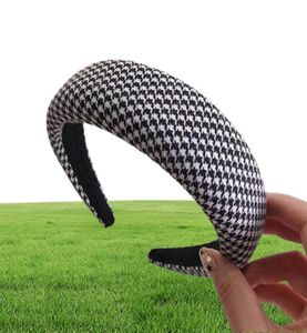 Hith Quality Designer Jewelry Women Letting Band Peedpin Head Hoop Sports Headband Fashion Fashion Ladies New Hair Accessories8881402